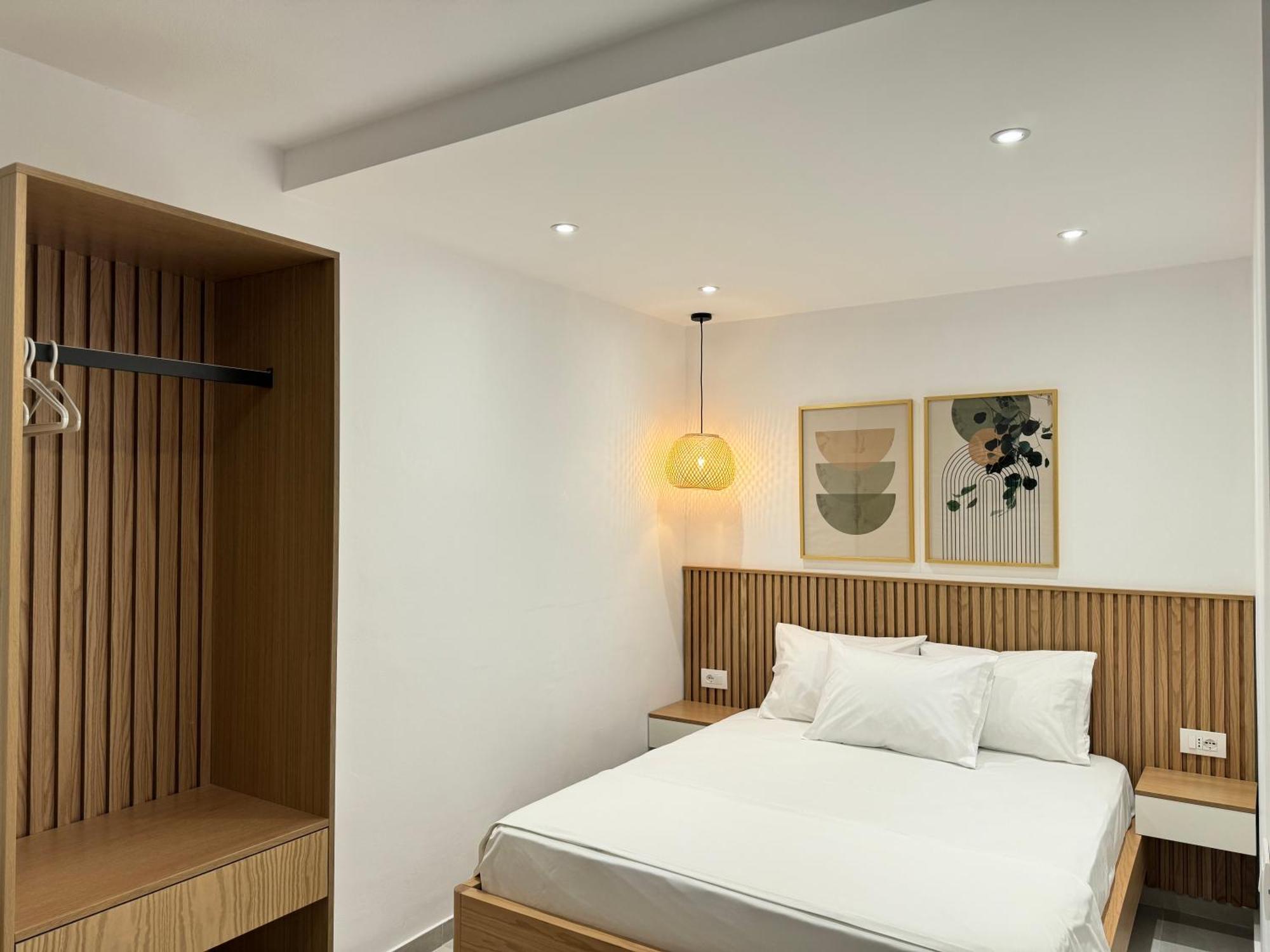 Potami Seashell Hotel Himare Buitenkant foto